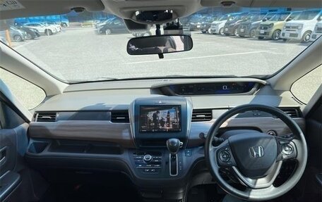 Honda Freed II, 2022 год, 1 295 000 рублей, 9 фотография