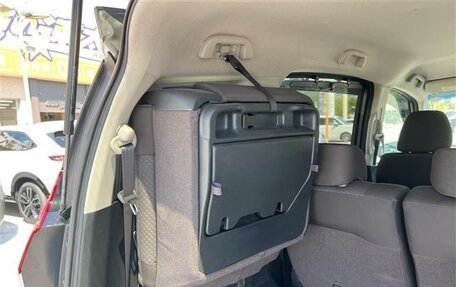 Honda Freed II, 2022 год, 1 295 000 рублей, 15 фотография