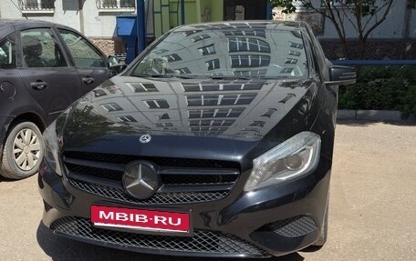 Mercedes-Benz A-Класс, 2013 год, 1 470 000 рублей, 2 фотография