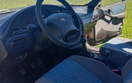 Chevrolet Niva I рестайлинг, 2004 год, 320 000 рублей, 13 фотография