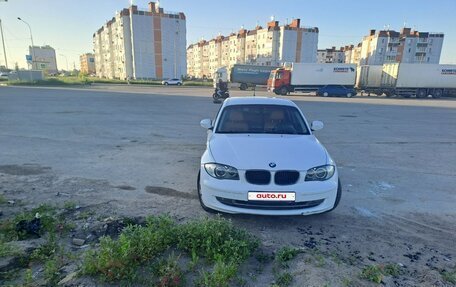 BMW 1 серия, 2010 год, 1 100 000 рублей, 2 фотография