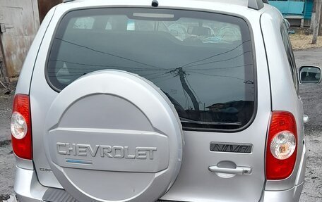 Chevrolet Niva I рестайлинг, 2010 год, 800 000 рублей, 6 фотография