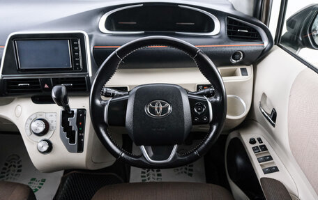 Toyota Sienta II, 2016 год, 1 379 000 рублей, 15 фотография