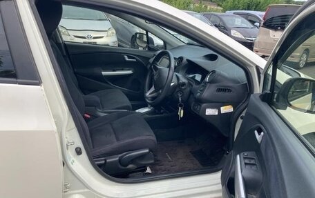 Honda Insight II рестайлинг, 2014 год, 895 000 рублей, 17 фотография
