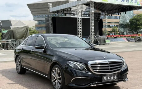 Mercedes-Benz E-Класс, 2020 год, 2 800 000 рублей, 3 фотография