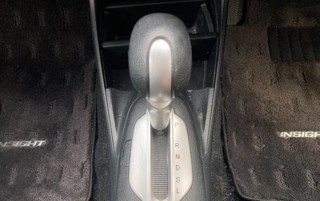 Honda Insight II рестайлинг, 2014 год, 895 000 рублей, 29 фотография