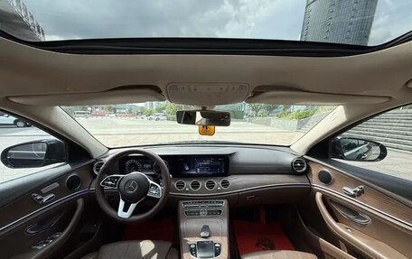 Mercedes-Benz E-Класс, 2020 год, 2 800 000 рублей, 9 фотография