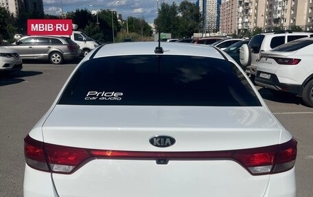 KIA Rio IV, 2020 год, 1 800 000 рублей, 4 фотография