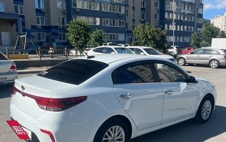 KIA Rio IV, 2020 год, 1 800 000 рублей, 2 фотография