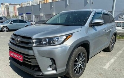 Toyota Highlander III, 2017 год, 3 590 000 рублей, 1 фотография