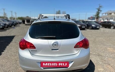 Opel Astra J, 2010 год, 605 000 рублей, 4 фотография