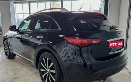 Infiniti QX70, 2014 год, 2 249 000 рублей, 4 фотография
