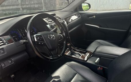 Toyota Camry, 2017 год, 2 199 000 рублей, 6 фотография