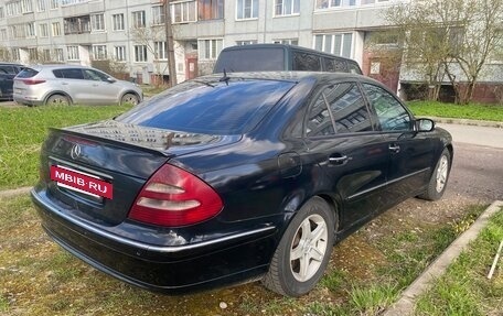 Mercedes-Benz E-Класс, 2002 год, 550 000 рублей, 4 фотография