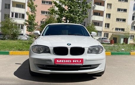 BMW 1 серия, 2010 год, 810 000 рублей, 2 фотография