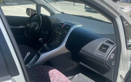 Toyota Auris II, 2008 год, 670 000 рублей, 14 фотография