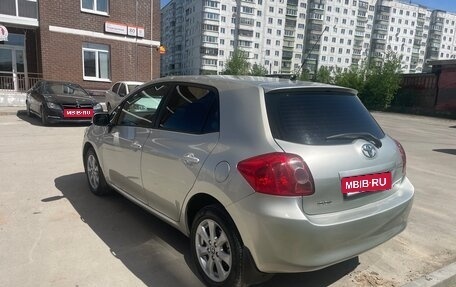 Toyota Auris II, 2008 год, 670 000 рублей, 3 фотография