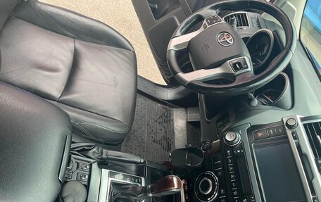 Toyota Land Cruiser Prado 150 рестайлинг 2, 2015 год, 3 000 000 рублей, 8 фотография