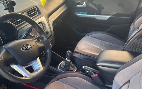KIA Rio III рестайлинг, 2014 год, 850 000 рублей, 5 фотография