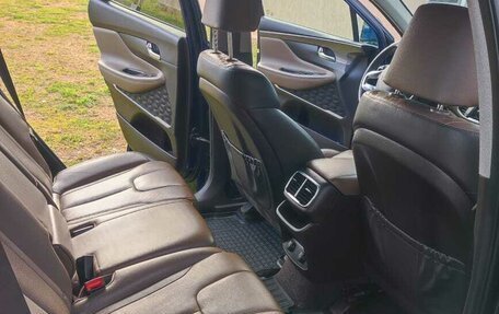 Hyundai Santa Fe IV, 2018 год, 2 950 000 рублей, 8 фотография