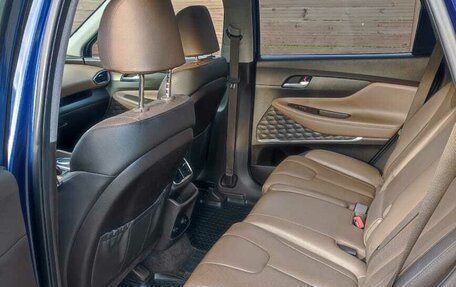Hyundai Santa Fe IV, 2018 год, 2 950 000 рублей, 10 фотография