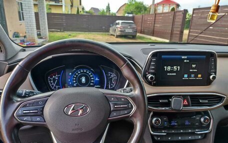 Hyundai Santa Fe IV, 2018 год, 2 950 000 рублей, 13 фотография