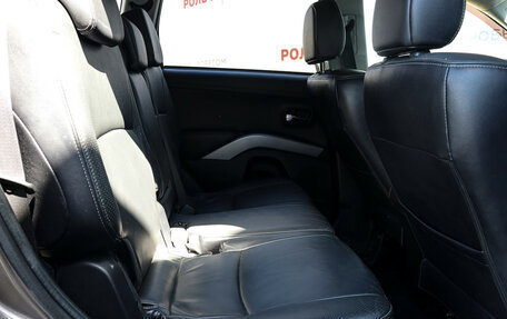 Mitsubishi Outlander III рестайлинг 3, 2010 год, 1 150 000 рублей, 10 фотография