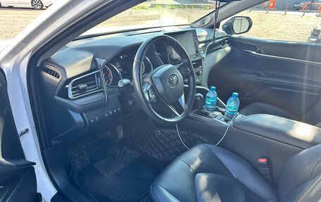 Toyota Camry, 2021 год, 3 150 000 рублей, 7 фотография