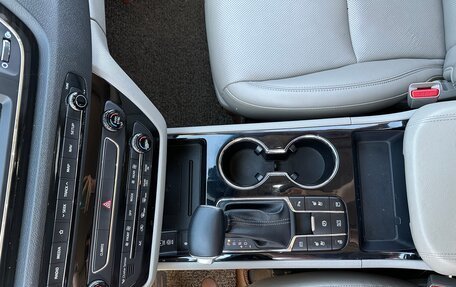 KIA Carnival III, 2019 год, 3 600 000 рублей, 10 фотография