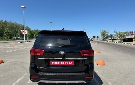 KIA Carnival III, 2019 год, 3 600 000 рублей, 5 фотография