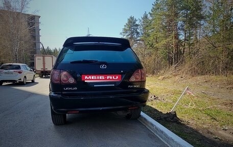 Lexus RX IV рестайлинг, 2000 год, 850 000 рублей, 3 фотография