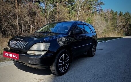 Lexus RX IV рестайлинг, 2000 год, 850 000 рублей, 5 фотография