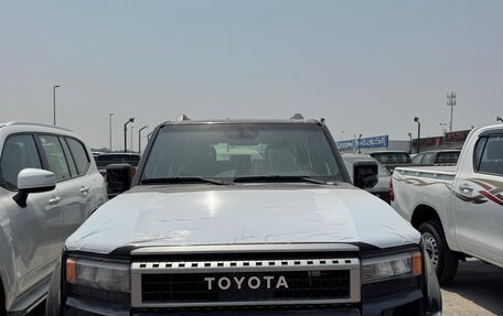 Toyota Land Cruiser Prado, 2024 год, 7 855 000 рублей, 2 фотография
