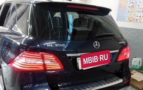 Mercedes-Benz M-Класс, 2014 год, 2 520 000 рублей, 4 фотография