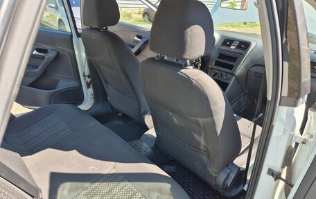 Volkswagen Polo VI (EU Market), 2019 год, 750 000 рублей, 9 фотография