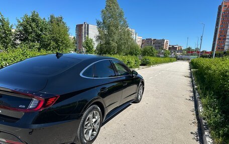 Hyundai Sonata VIII, 2021 год, 2 900 000 рублей, 5 фотография