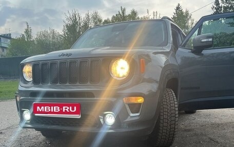 Jeep Renegade I рестайлинг, 2020 год, 2 300 000 рублей, 1 фотография