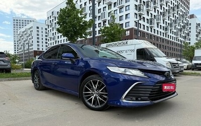Toyota Camry, 2021 год, 3 300 000 рублей, 1 фотография