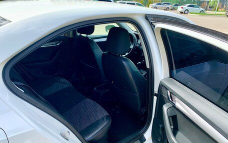 Skoda Octavia, 2014 год, 1 100 000 рублей, 14 фотография