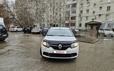 Renault Logan II, 2016 год, 285 000 рублей, 3 фотография
