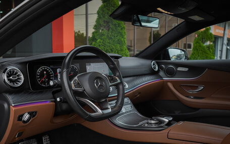 Mercedes-Benz E-Класс, 2018 год, 3 790 000 рублей, 12 фотография