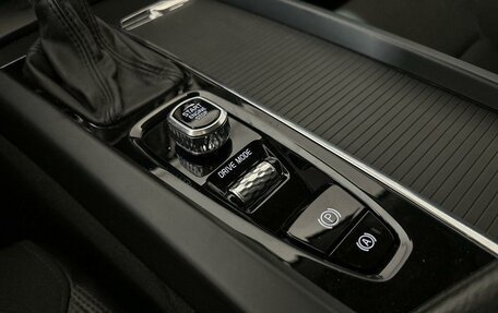 Volvo XC60 II, 2020 год, 4 050 000 рублей, 19 фотография