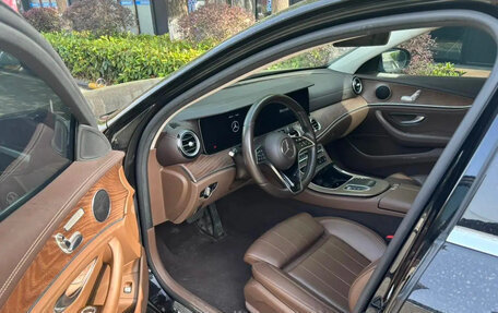 Mercedes-Benz E-Класс, 2022 год, 4 248 000 рублей, 4 фотография