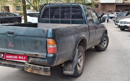 Mitsubishi L200 III рестайлинг, 1996 год, 2 фотография