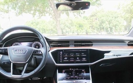 Audi A6, 2022 год, 4 900 000 рублей, 7 фотография