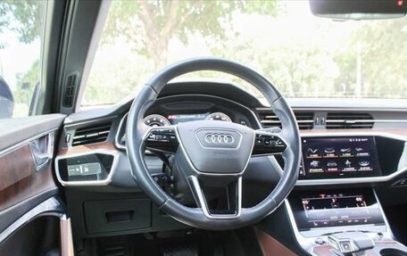 Audi A6, 2022 год, 4 900 000 рублей, 8 фотография