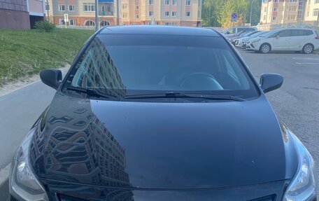 Hyundai Solaris II рестайлинг, 2015 год, 1 200 000 рублей, 4 фотография