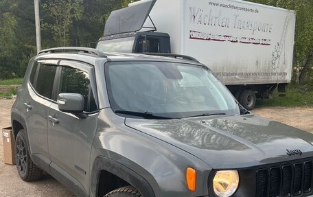 Jeep Renegade I рестайлинг, 2020 год, 2 300 000 рублей, 6 фотография