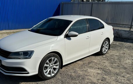 Volkswagen Jetta VI, 2015 год, 1 280 000 рублей, 4 фотография