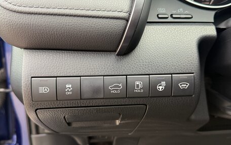 Toyota Camry, 2021 год, 3 300 000 рублей, 8 фотография
